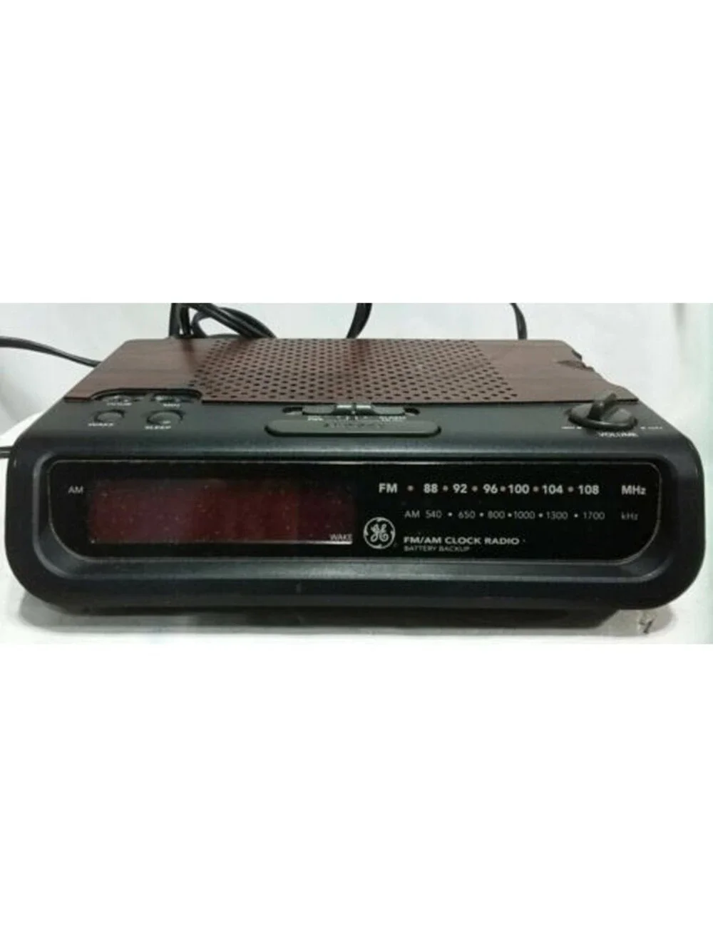 Vintage GE General Electric 7-4613C AM/FM Digital Alarm Clock Radio Wood Tested